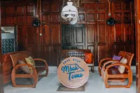 Omah Kayu Mbah Tomo
