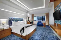 CK Tanjungpinang Hotel and Convention Centre Hotel in zona 500 Lohan Temple