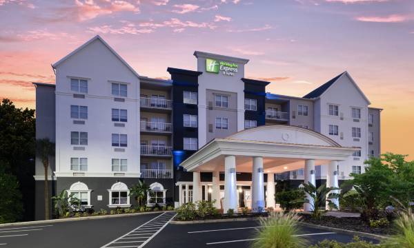 Holiday Inn Express & Suites Lakeland North - I-4 by IHG