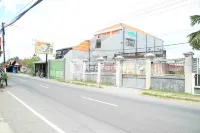 Puri Karomah Syariah RedPartner Hotel a Reggenza di Lamongan