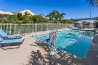 Days Inn by Wyndham Melbourne Hotels in June Park