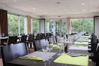 Hôtel RL Reims - sarapan