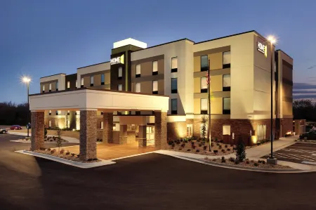 Home2 Suites by Hilton Fort Smith Отели в г. Себастиан Каунти