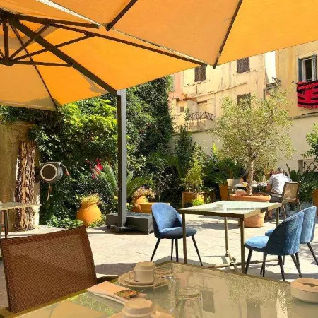 Hotel Pozzo di Borgo