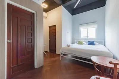 Urbanview Hotel The Tang Balikpapan by RedDoorz Hotel dekat Ramayana RAPAK
