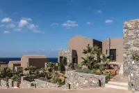 Acro Suites – A Wellbeing Resort CRETANDIVERS Agia pelagia - The PADI scuba diving center in Crete 주변 호텔