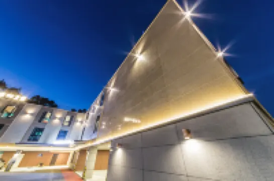 โรงแรมด็อกกิ้ง โรงแรมในคิมโพ