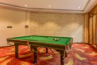 Summit Montana Suites & Spa at Mall Hotel dekat Druk Thupten Sangag Choling Monastery