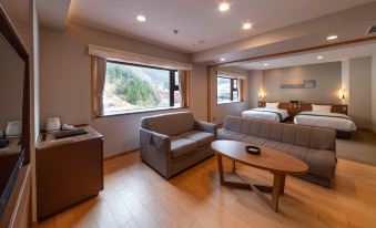 Kurobe Unazukionsen Yamanoha - Housity