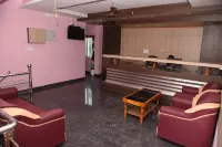 Aarthi Residency Hotels in Karaikkudi