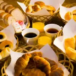 Swanky Hotel Otomo - servizio colazione