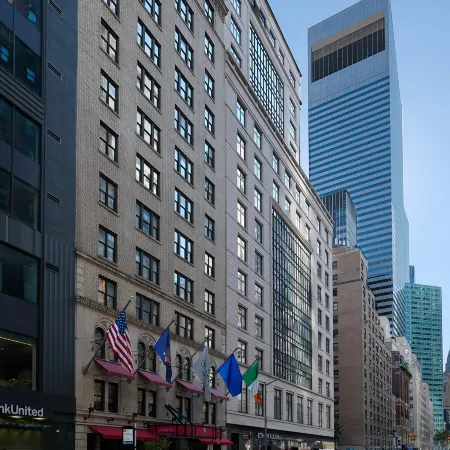 Fitzpatrick Manhattan Отели рядом с достопримечательностью «Верхний Ист-Сайд»