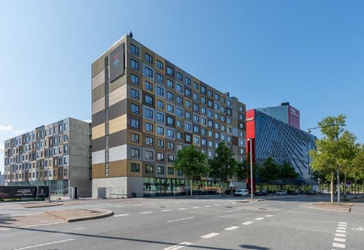 4. 캐빈 아파트먼트..