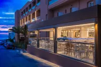 Mari Kristin Beach Hotel