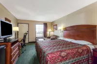 Days Inn by Wyndham Camp Springs/Andrews AFB DC Area Các khách sạn ở Clinton