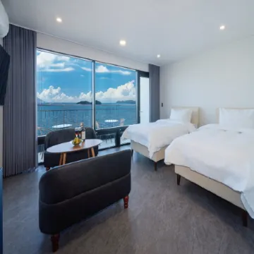 Hotel C Resort Отели рядом с достопримечательностью «Остров Одонго»