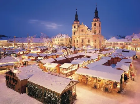 Nestor Hotel Ludwigsburg Отели рядом с достопримечательностью «Ludwigsburg Protestant University of Applied Science»