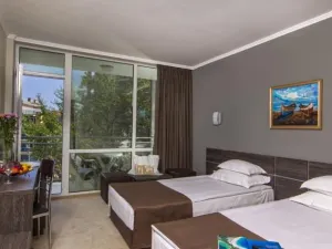 Hotel Neptun Beach