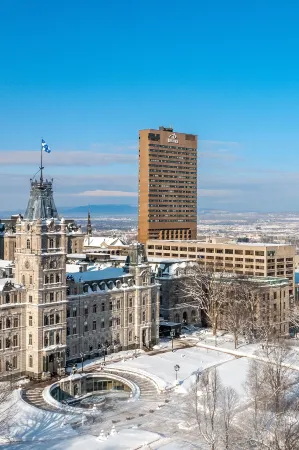 Delta Hotels Quebec Отели рядом с достопримечательностью «Rue Sainte-Anne»