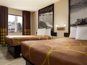 Super 8 by Wyndham Ocean Springs Biloxi