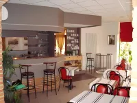 Hotel de Bordeaux - breakfast