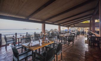 Holiday Inn Resort IXTAPA ALL-INCLUSIVE by IHG