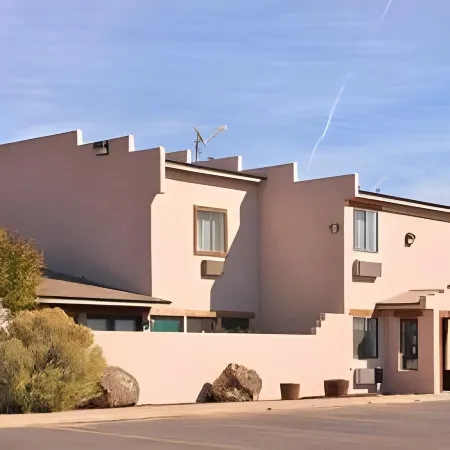 Super 8 by Wyndham Taos