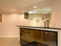 印第安納波利斯/南港路溫德姆速 8 汽車旅館