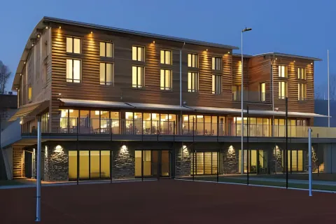 Esmarin Wellness Hotel