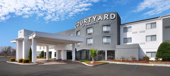 Courtyard by Marriott Johnson City Hotels in Johnson City