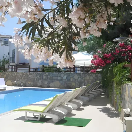 Canna Garden Hotel - Adult Only