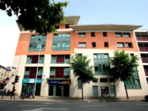 Ténéo Apparthotel Bordeaux - Gare Saint Jean Hotels in Bordeaux