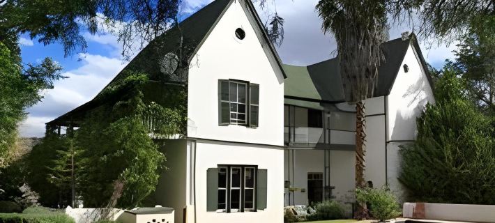 The Willow Historical Guest House Hotels in Western District