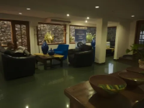 樹屋酒店 聖佩德羅蘇拉酒店