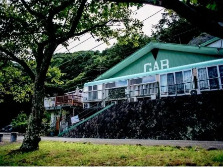 Gab Western Style Japanese Inn Отели рядом с достопримечательностью «Seaside Base ARARI シーサイドベース安良里 グランピング»