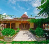 Joglo Garut Cottage Syariah by My Hospitality Hotel dekat Universitas Padjadjaran Kampus Garut