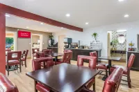 Red Roof Inn Williamsburg - Bữa sáng