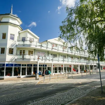 Luise Von Preußen (App.204)