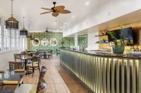 Best Western Plus Hill House Hotels in Kern County