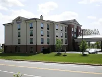 Holiday Inn Express & Suites NORTH EAST by IHG