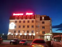 Imperial Palace Hotel - parking