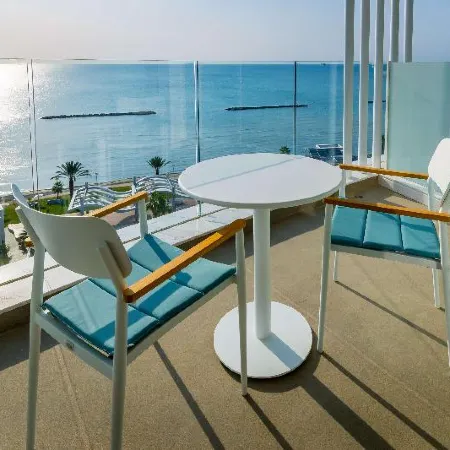Radisson Beach Resort Larnaca