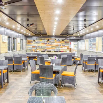 Zip by Spree Hotels Grand Legacy Prime