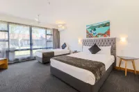 Quality Hotel Lincoln Green Hotels in Piha