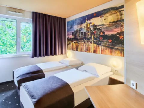 B&B HOTEL Frankfurt City-Ost Hotels in der Nähe von Afghanisch-Islamisches-Zentrum Frankfurt am Main e.V. - Abu Hanifa Moschee