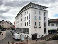 Stadthotel Kassel Hotels near Obelisk des Künstlers Olu Oguibe (documenta 14)