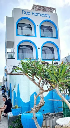 Dứa Homestay Отели в г. Phu Quy