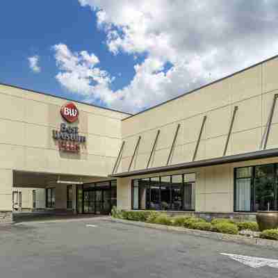 Best Western Plus Kingston Hotel and Conference Center Hotel Exterior