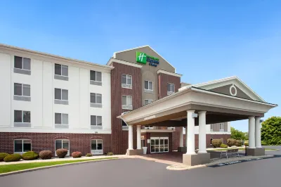 Holiday Inn Express & Suites Chicago South Lansing Hotels in Lansing