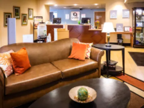 Quality Inn & Suites Sequim at Olympic National Park Hotels in Sequim